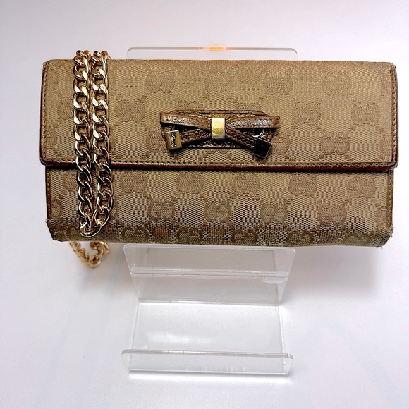 Gucci Handbags - GUCCI Wallet / Crossbody